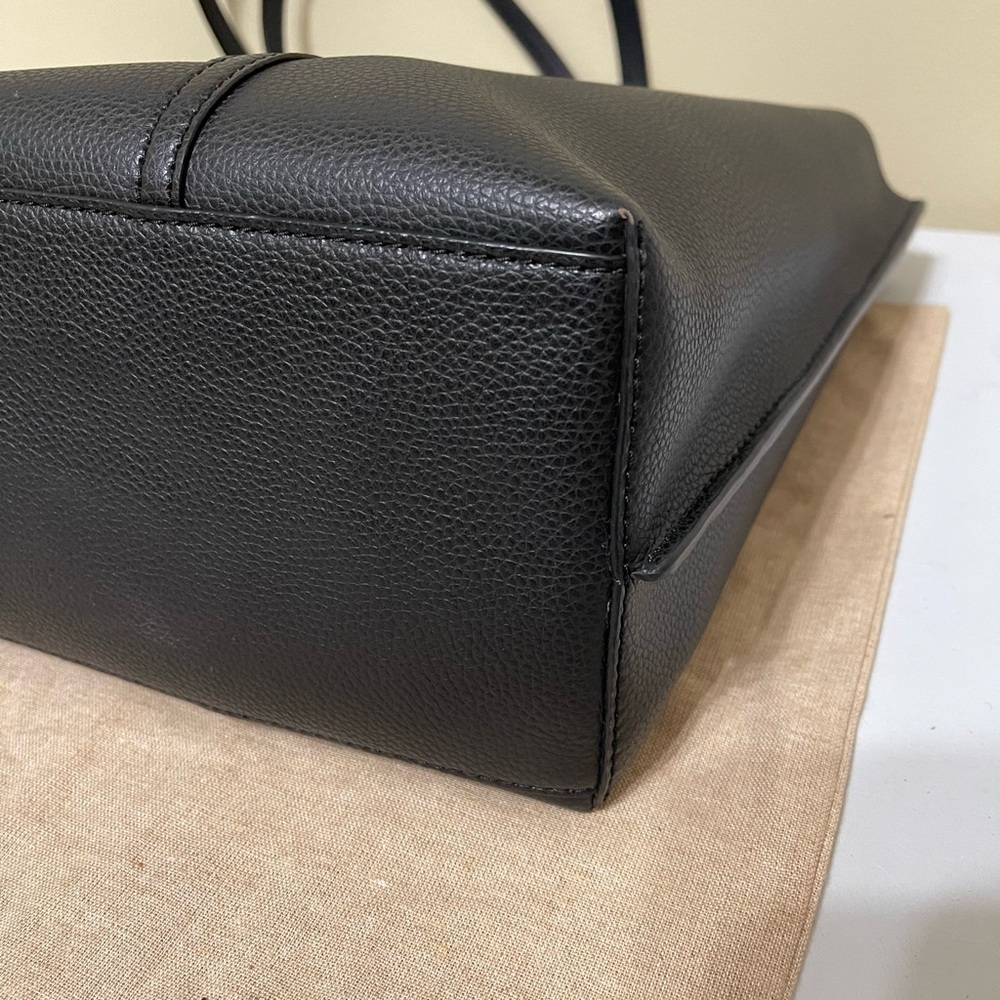 Tory Burch Perry Black Tote Bag with Red Accent - Picture 8 of 12